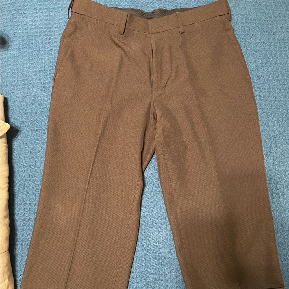 Haggar Brown 34x30 Eclo Slacks